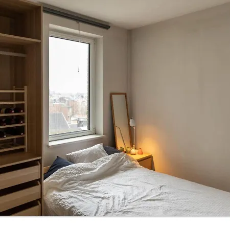 Daire Ruim Met Prachtig Zicht Op A+ Locatie! *