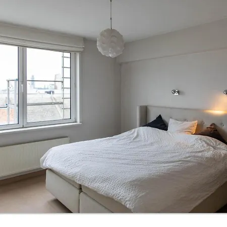 Daire Ruim Met Prachtig Zicht Op A+ Locatie! Anvers